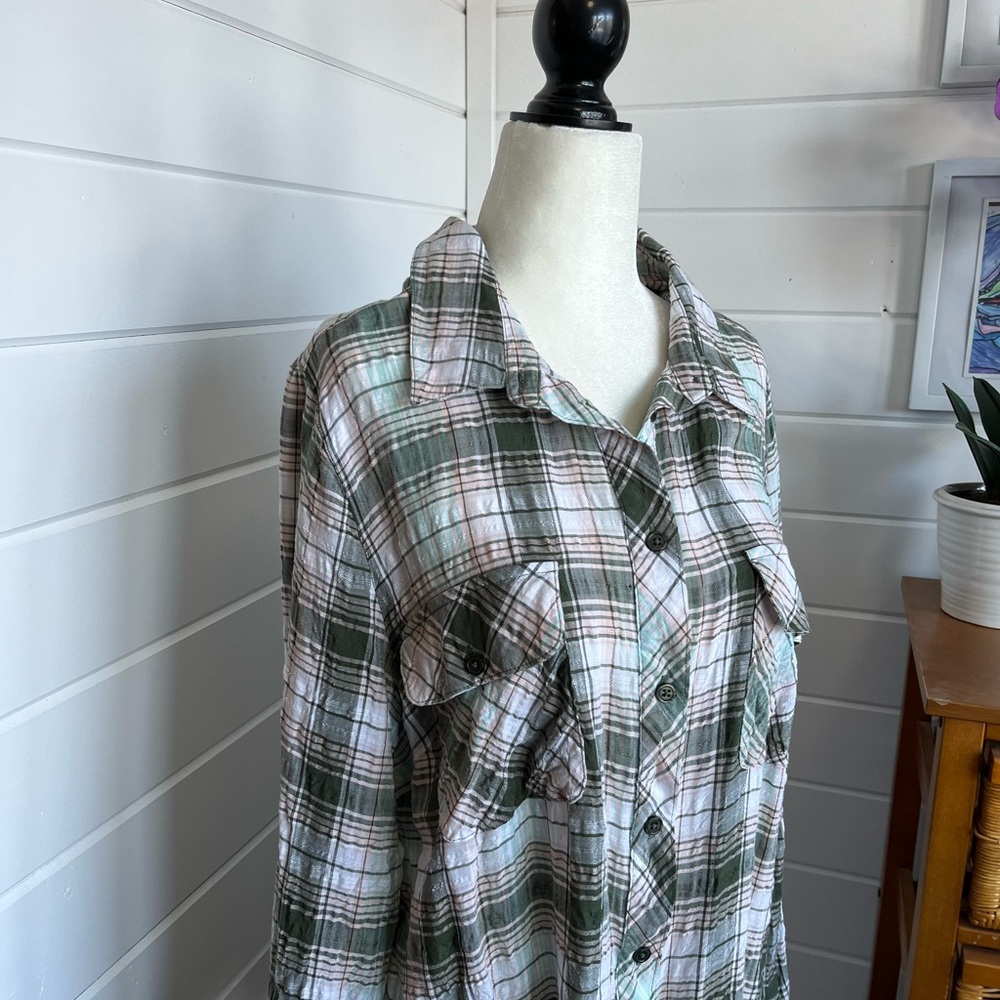 Love & Legend Plaid Long-Sleeve, button down shirt, Size 16, EUC - Picture 3 of 10